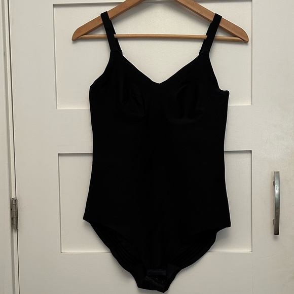 Knix bodysuit - M - Picture 2 of 4